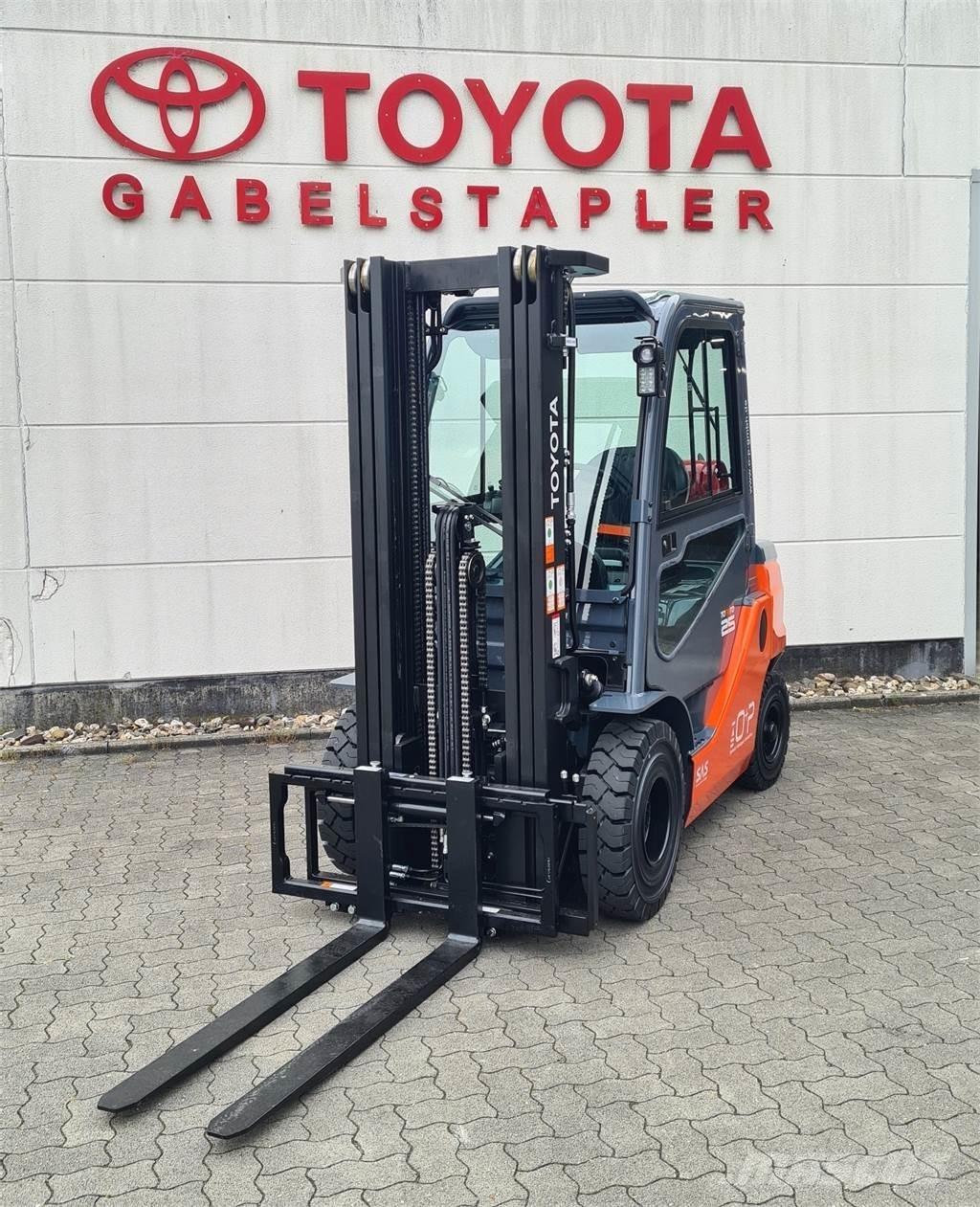 Toyota 02-8FGF25 Nestekaasutrukit