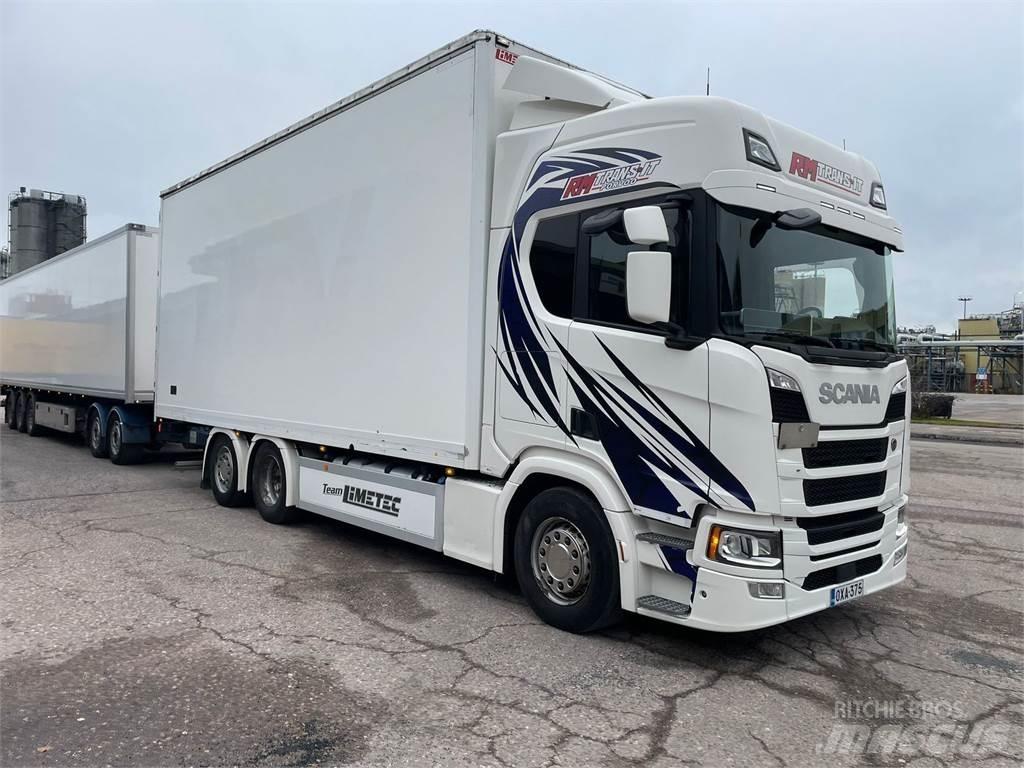 Scania R 500 6X2 Umpikorikuorma-autot