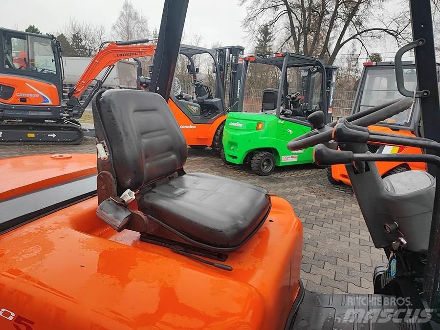 Doosan D30G Dieseltrukit