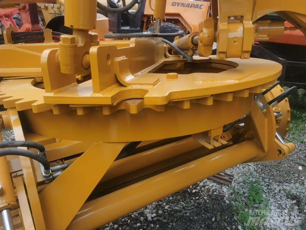 CAT 140 H Kaivurikuormaajat