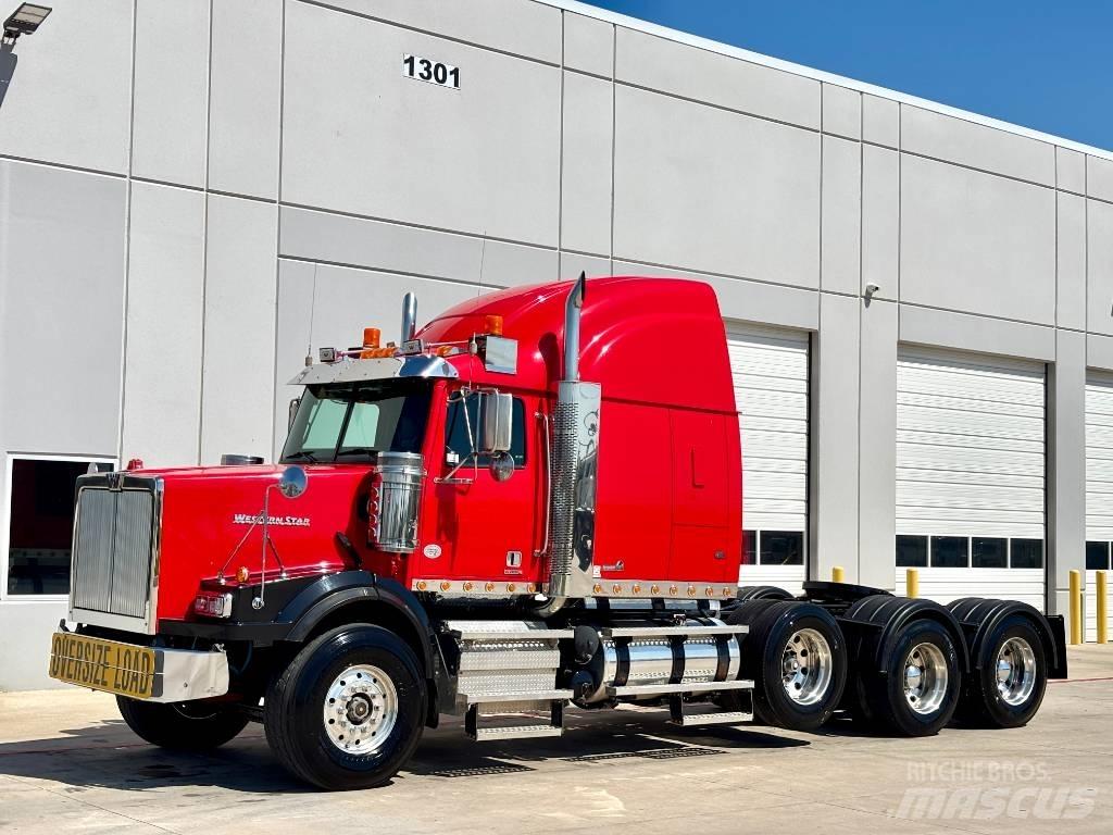 Western Star 4900 Vetopöytäautot