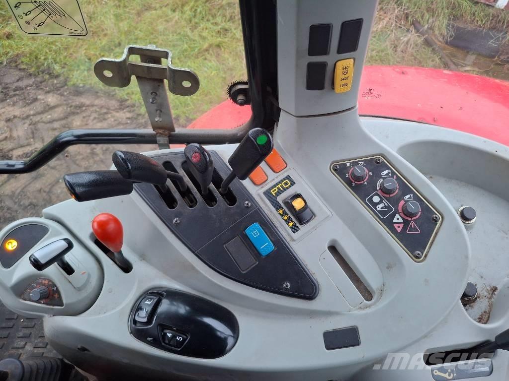 Massey Ferguson 5450 Traktorit