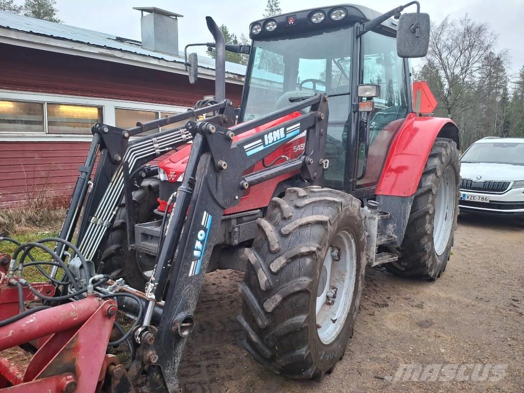 Massey Ferguson 5450 Traktorit