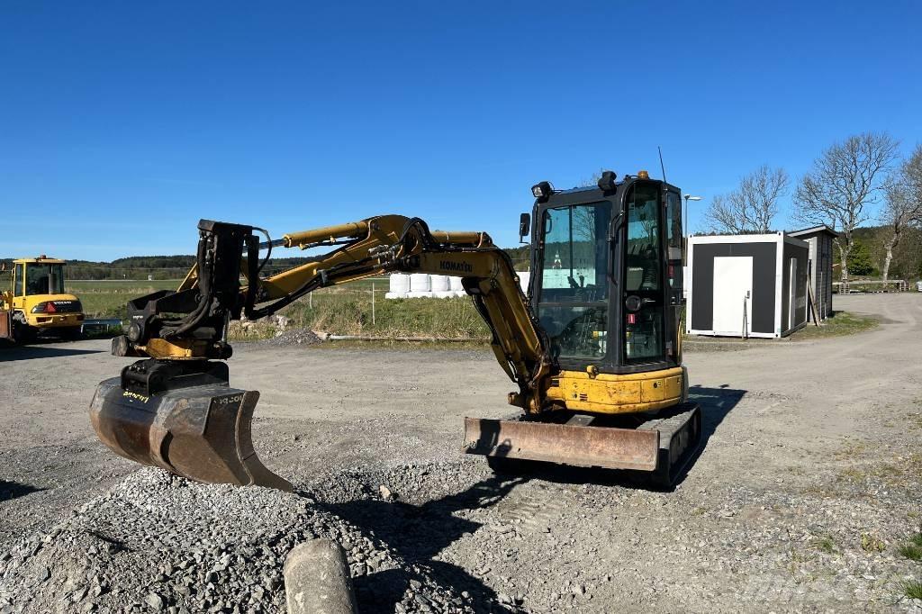 Komatsu PC 26 MR-3 Minikaivukoneet < 7t