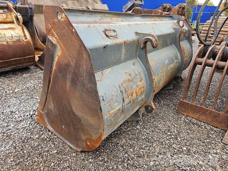 Liebherr L 514 Pyöräkuormaajat