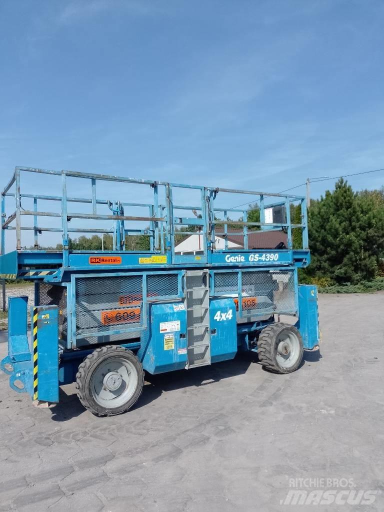 Genie GS 4390 Saksilavat