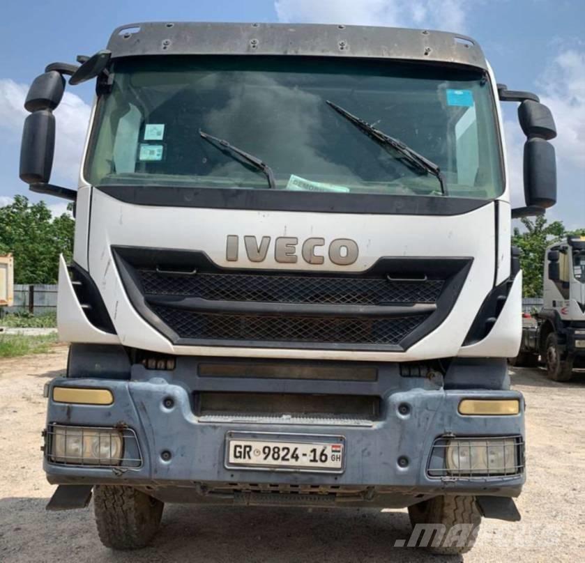 Iveco Trakker 440 Betonikuorma-autot