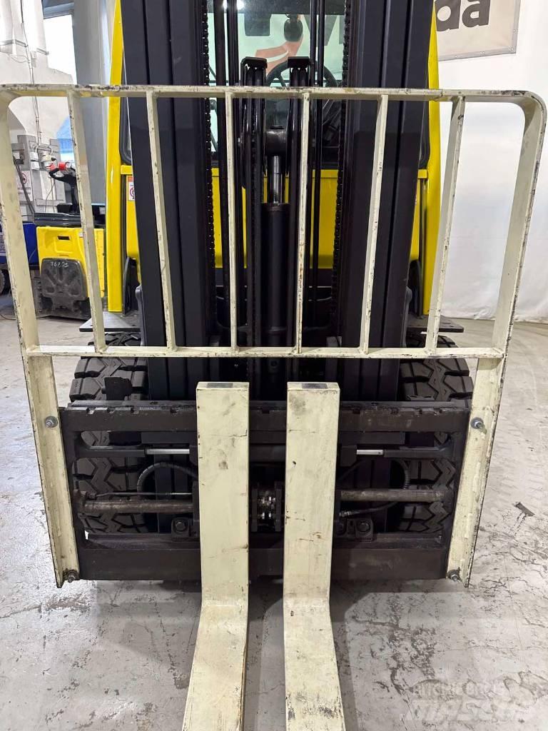 Hyster H3.5FT Nestekaasutrukit