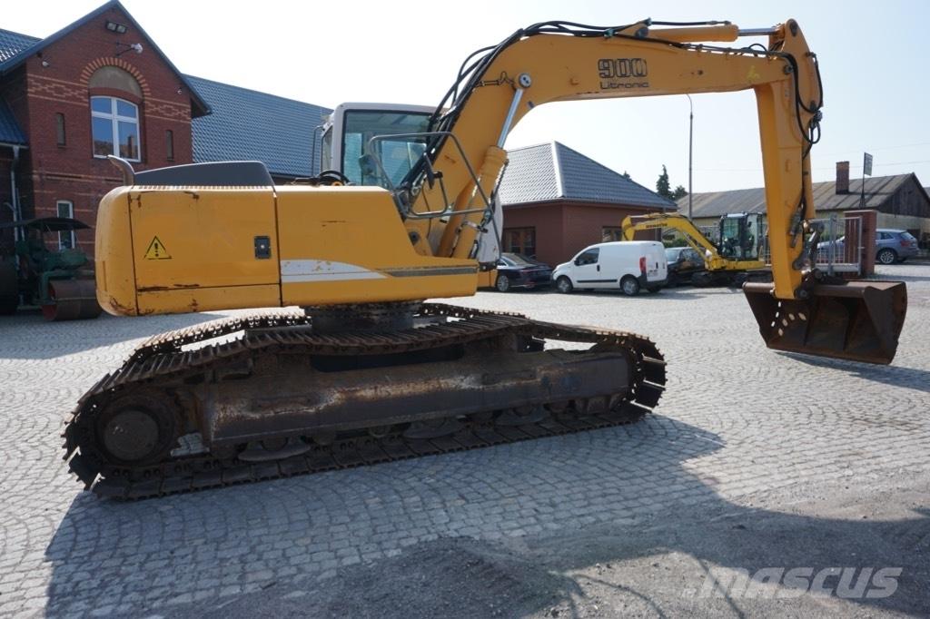 Liebherr R 900 C Telakaivukoneet