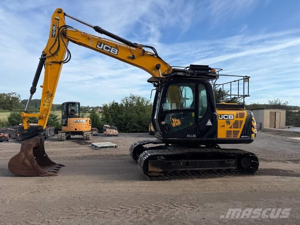 JCB JS 131 Telakaivukoneet