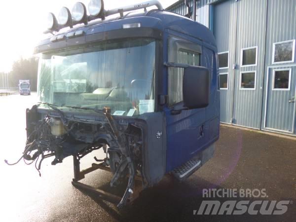 Scania T144 CT19 Ohjaamot ja sisustat