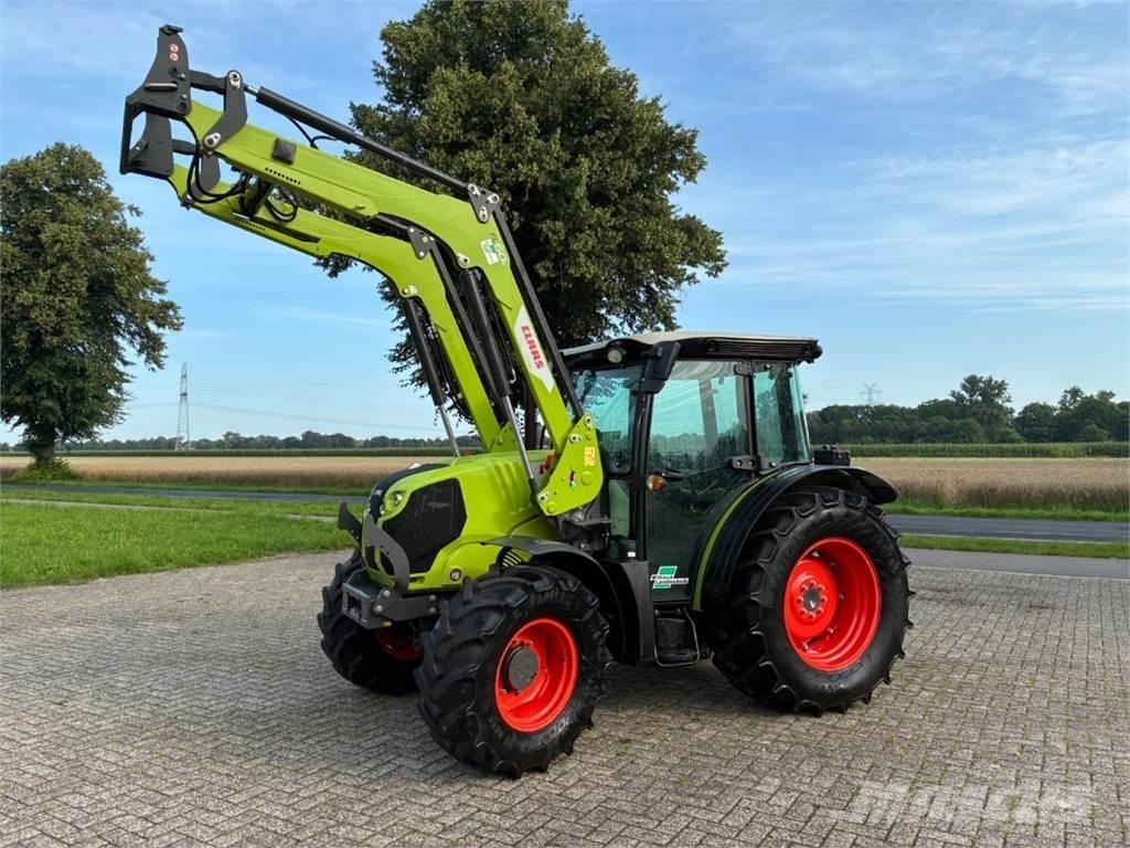 CLAAS Elios 220 Traktorit