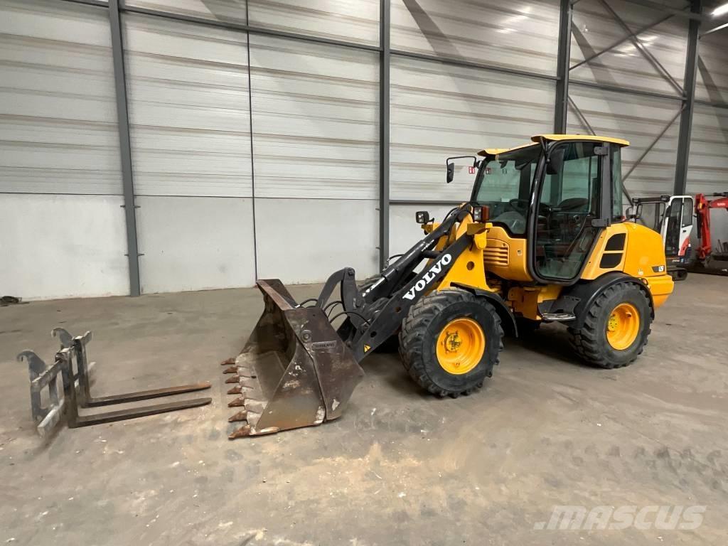 Volvo L 25 F Pyöräkuormaajat