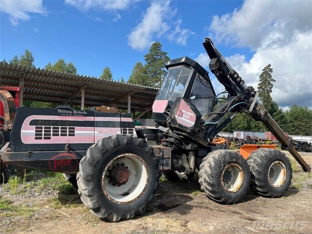 Valmet 911 Harvesterit