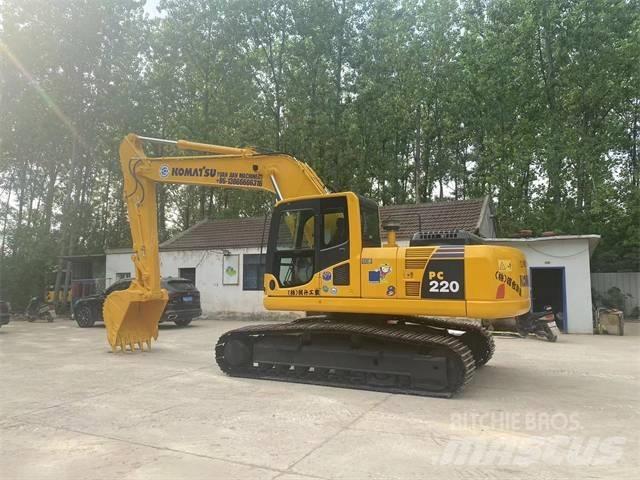 Komatsu PC 220-8 Telakaivukoneet