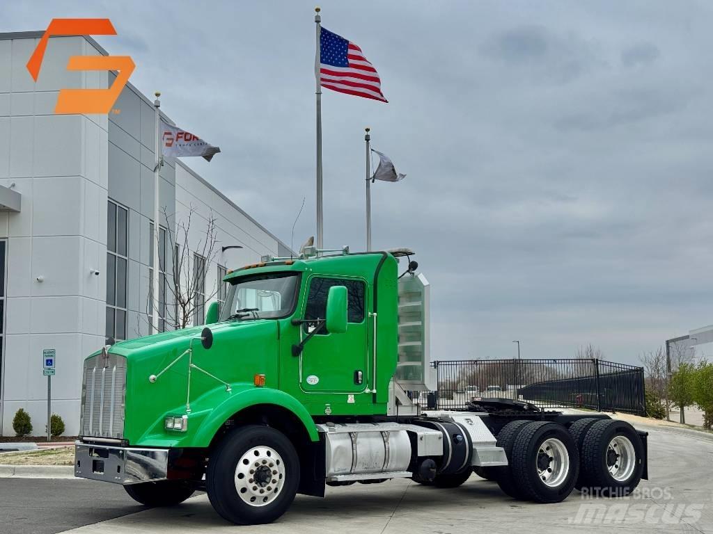 Kenworth T800 Vetopöytäautot