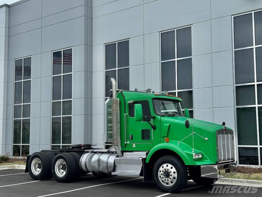 Kenworth T800 Vetopöytäautot