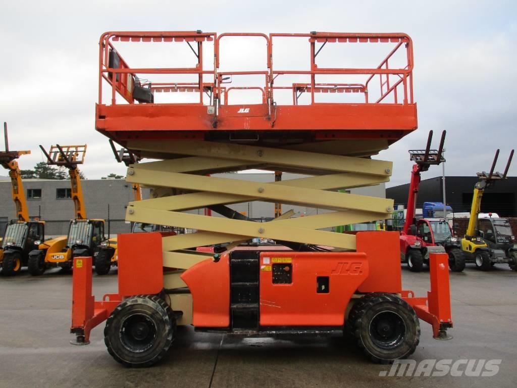 JLG 4384 RT (219) Saksilavat