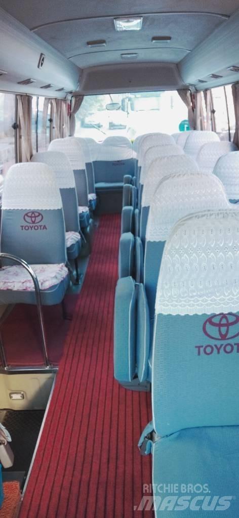 Toyota Coaster Bus Minibussit