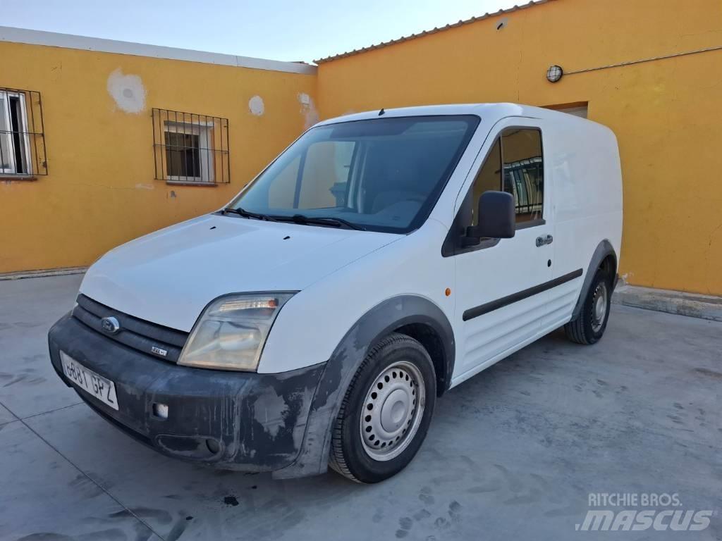 Ford Connect Pakettiautot