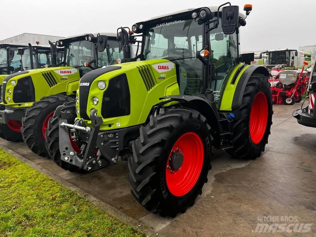 CLAAS Arion 430 Traktorit