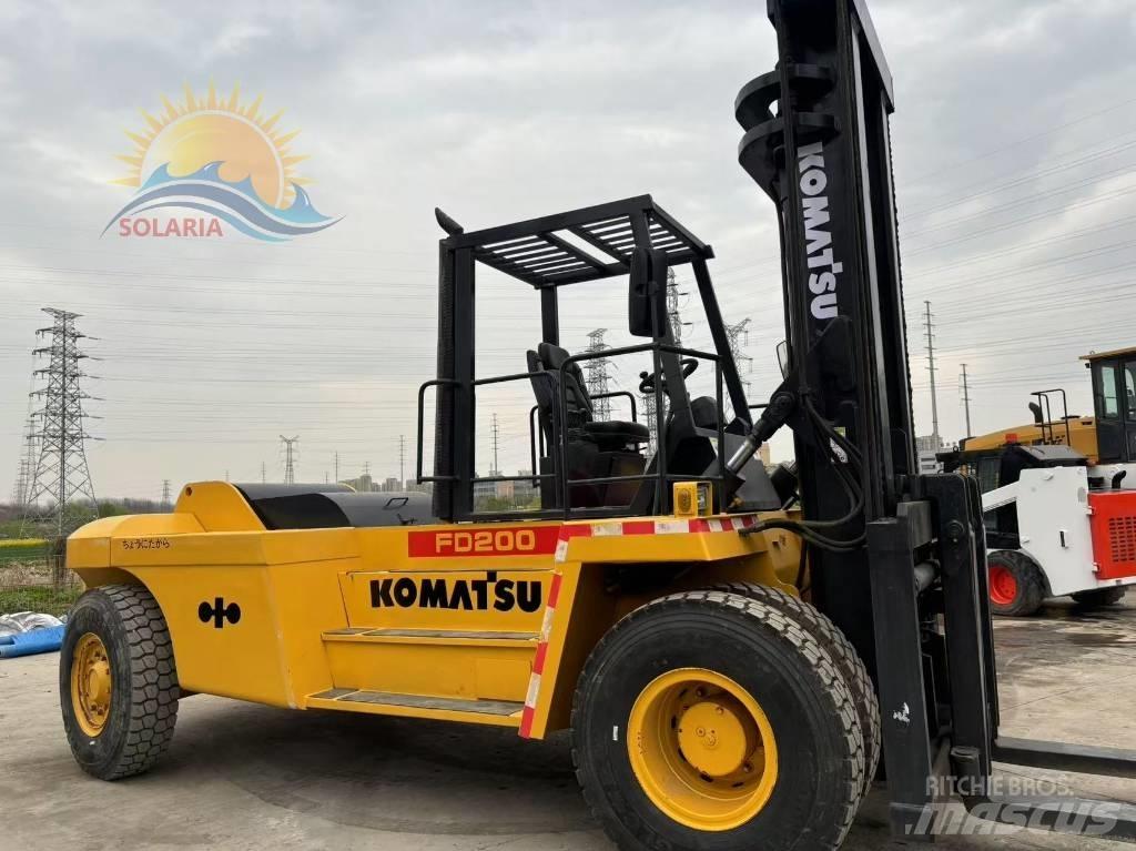 Komatsu FD 200 Dieseltrukit