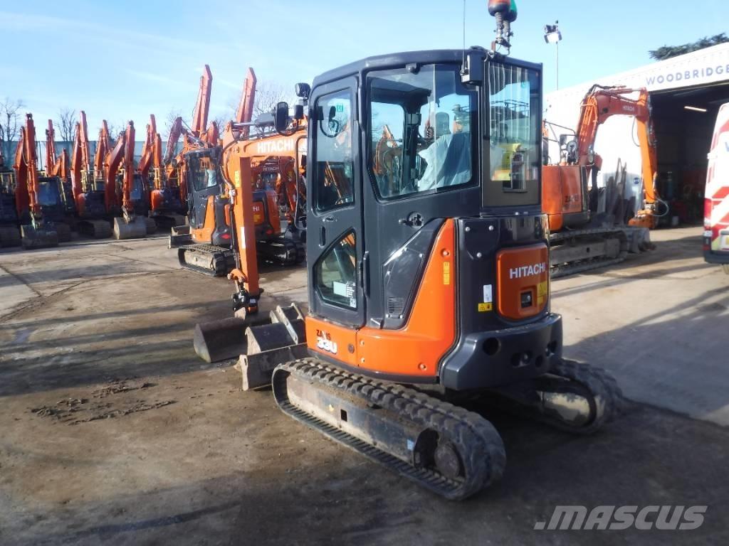 Hitachi ZX 33 U-6 Minikaivukoneet < 7t