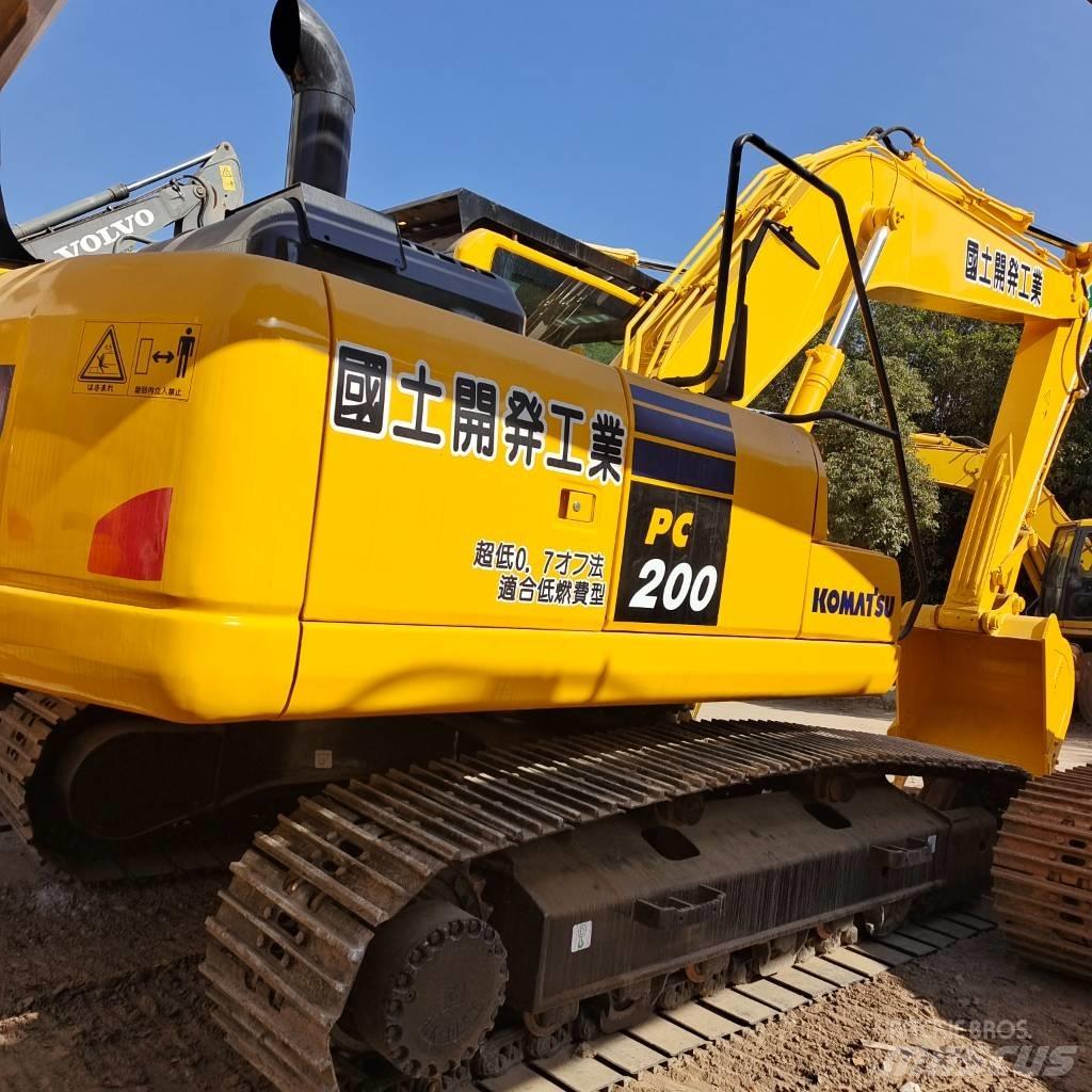 Komatsu PC 200-8 Telakaivukoneet