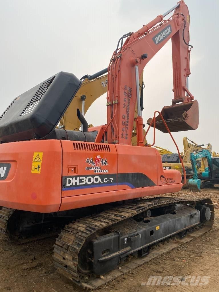 Doosan DH300-7 Telakaivukoneet
