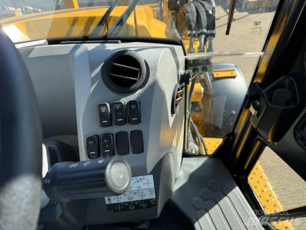 CAT 432 F Kaivurikuormaajat