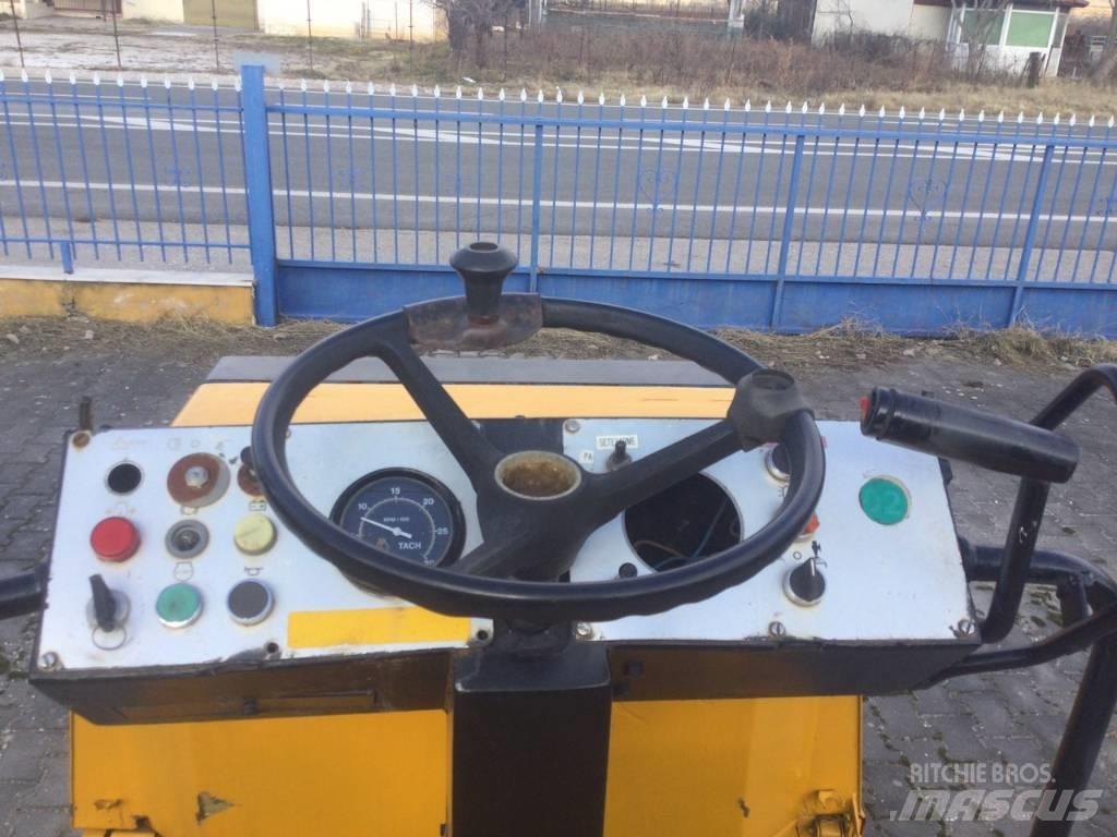Dynapac CC 101 Tandemjyrät