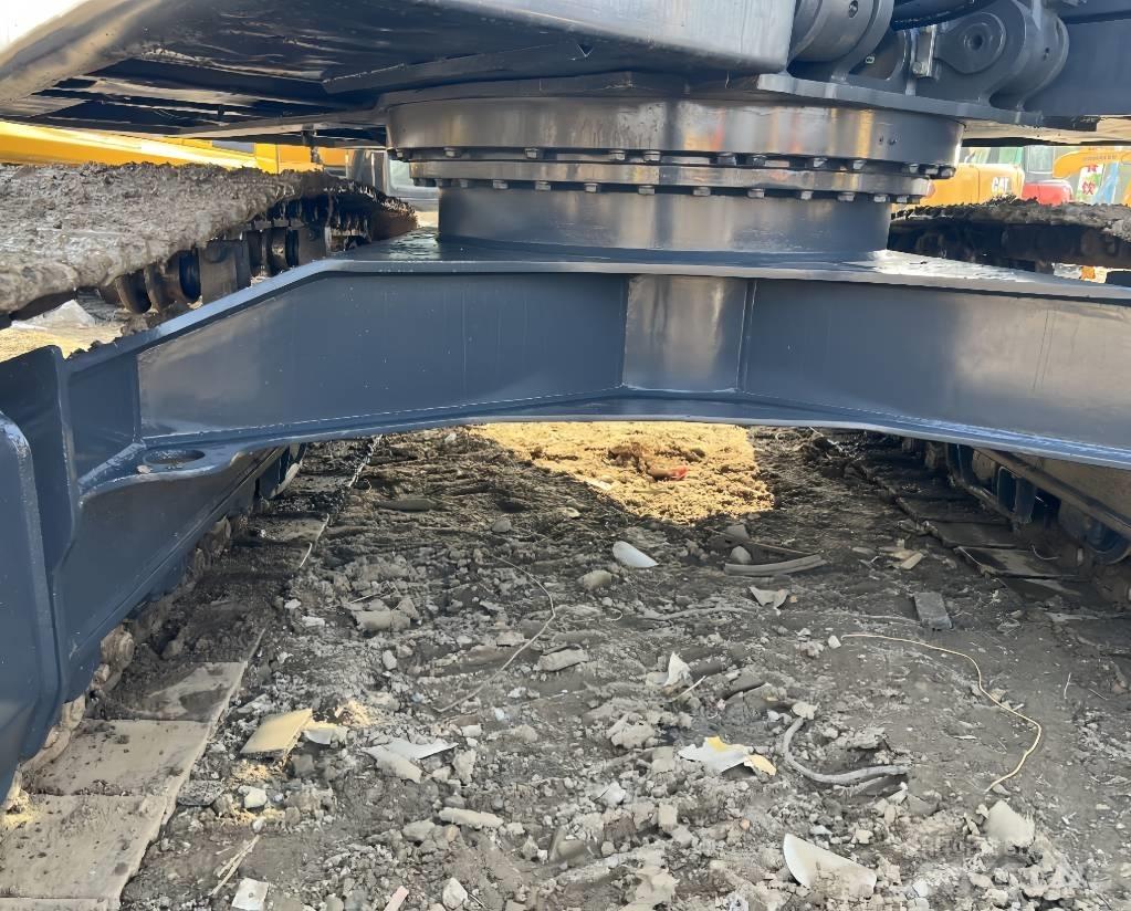 Volvo EC 220 Telakaivukoneet