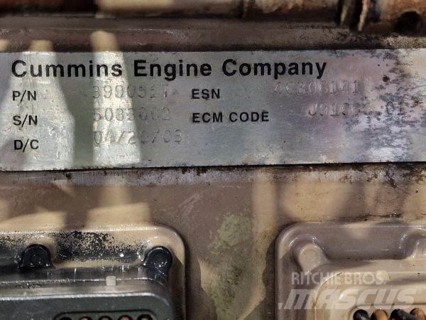 Cummins QSB5.9 Moottorit