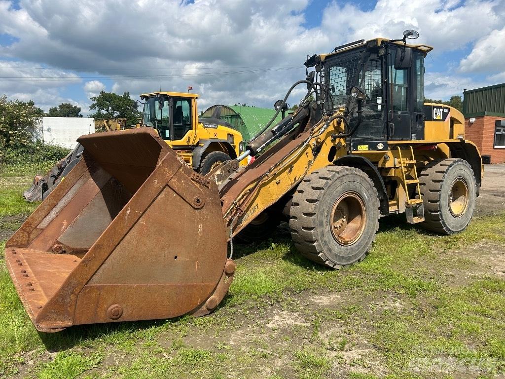 CAT 930H Pyöräkuormaajat