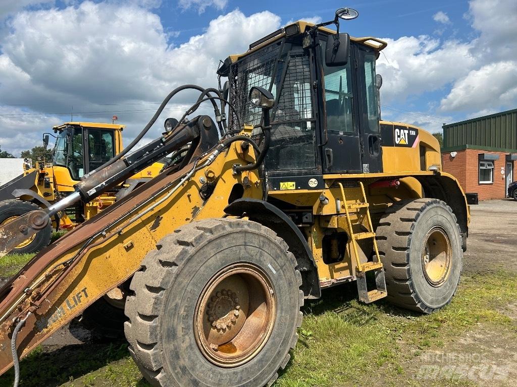 CAT 930H Pyöräkuormaajat