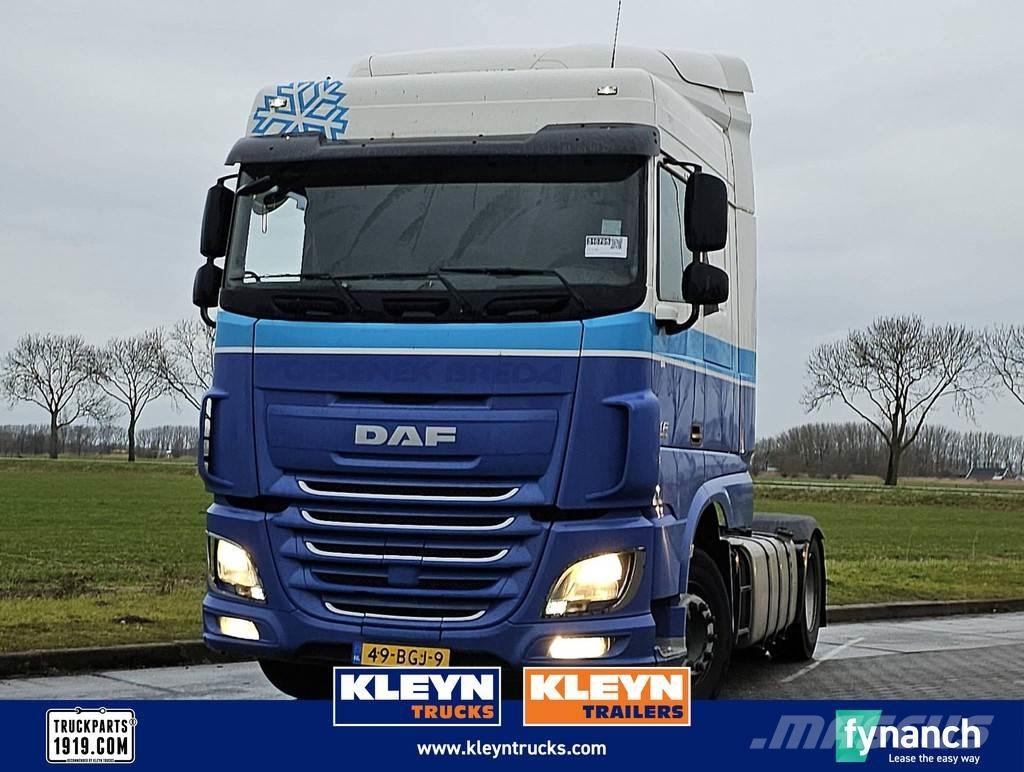 DAF XF 440 Vetopöytäautot