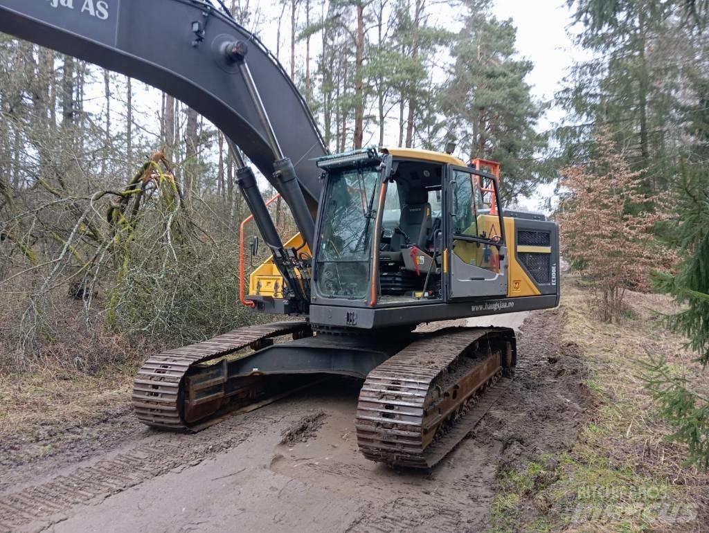 Volvo EC 300 E Telakaivukoneet