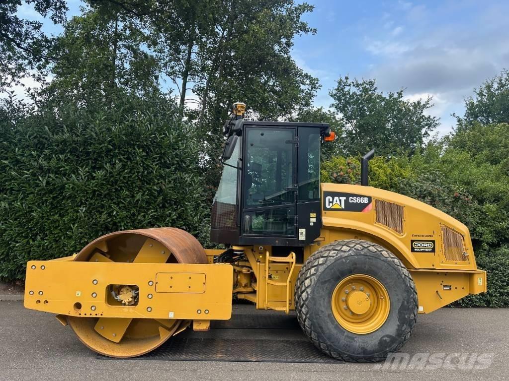 CAT CS 66 B Yksivalssijyrät