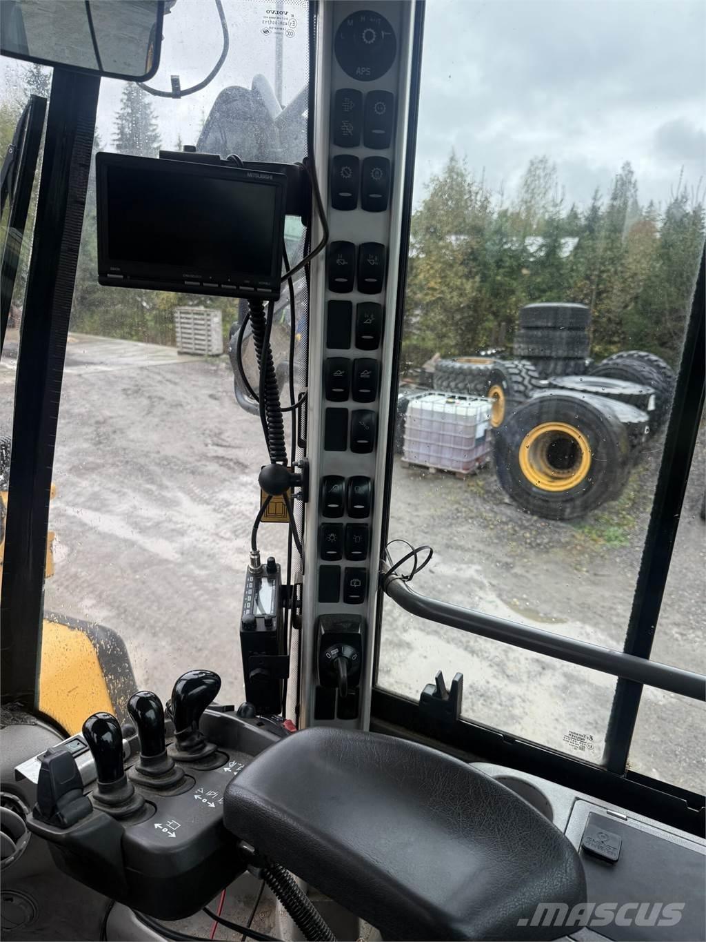 Volvo L180G Pyöräkuormaajat