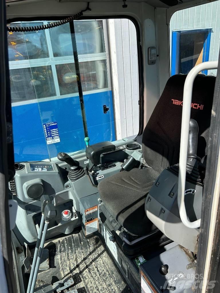 Takeuchi TB 235 Minikaivukoneet < 7t