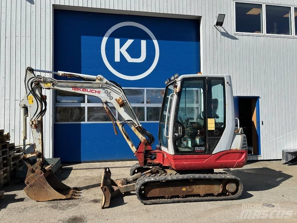 Takeuchi TB 235 Minikaivukoneet < 7t