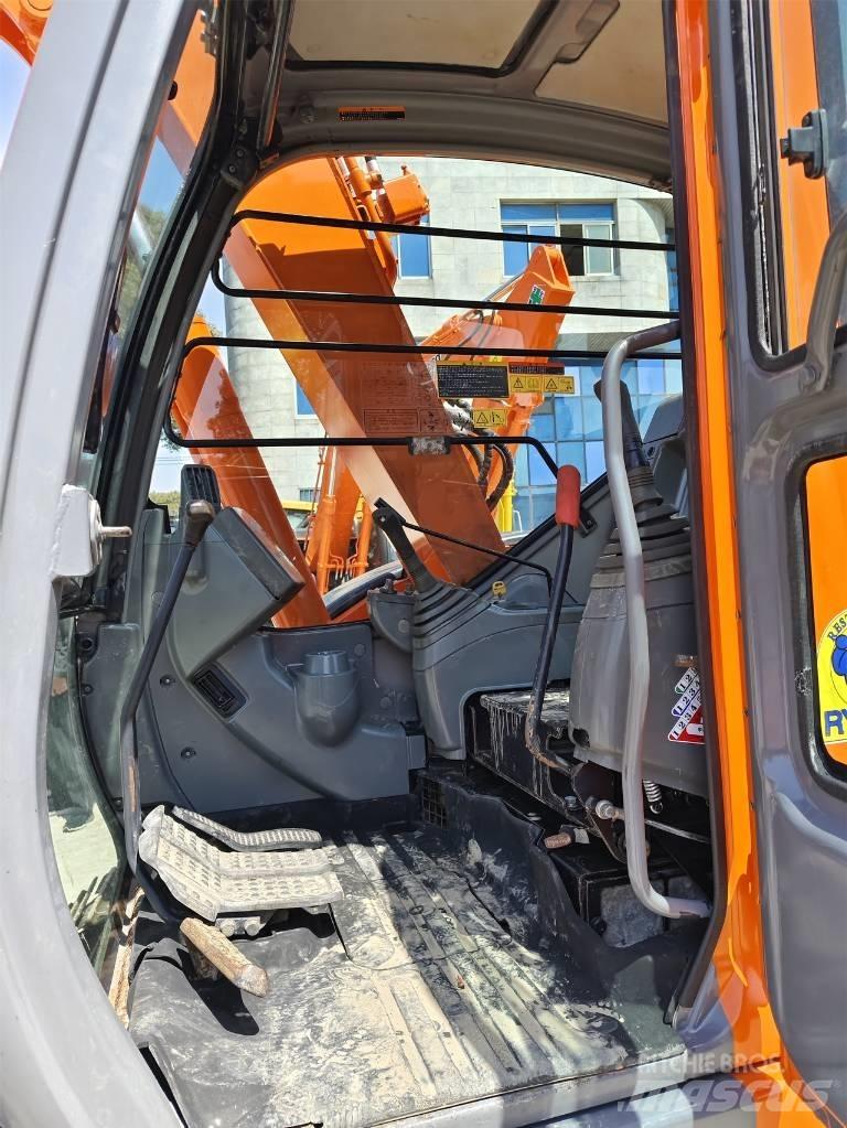 Hitachi ZX 75 Telakaivukoneet