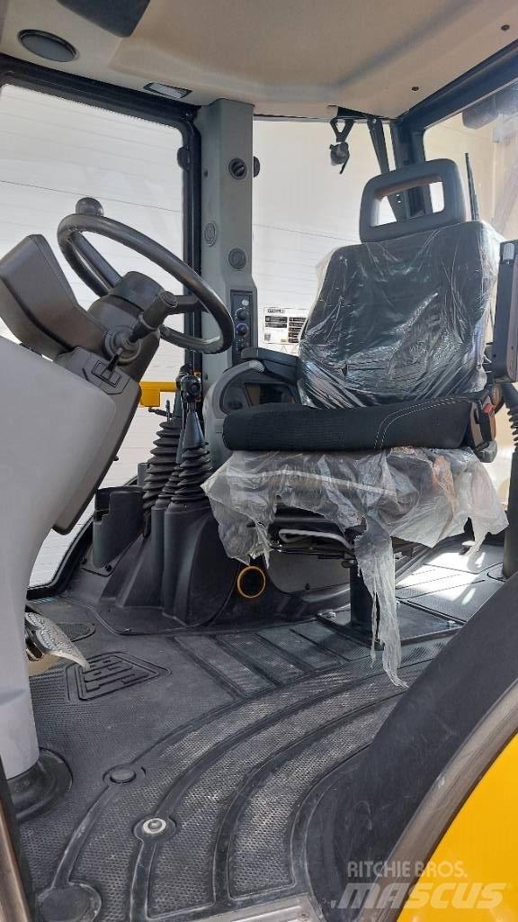 JCB 3 CX Plus Kaivurikuormaajat