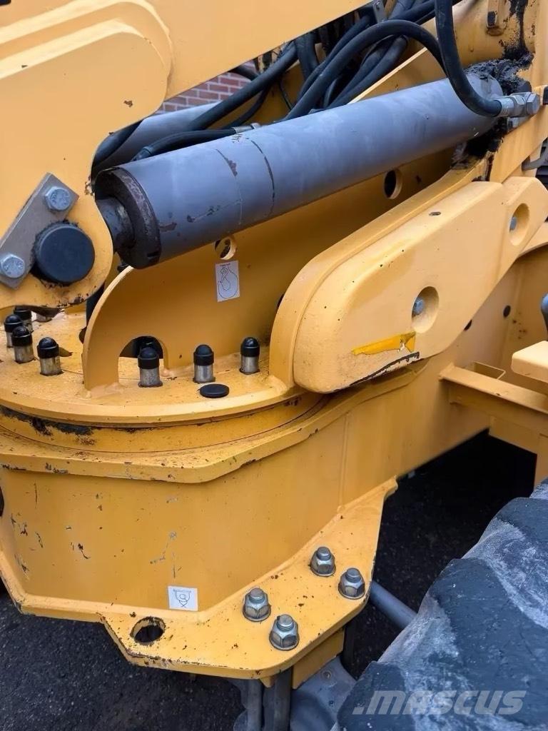 Ahlmann AS 90 Pyöräkuormaajat