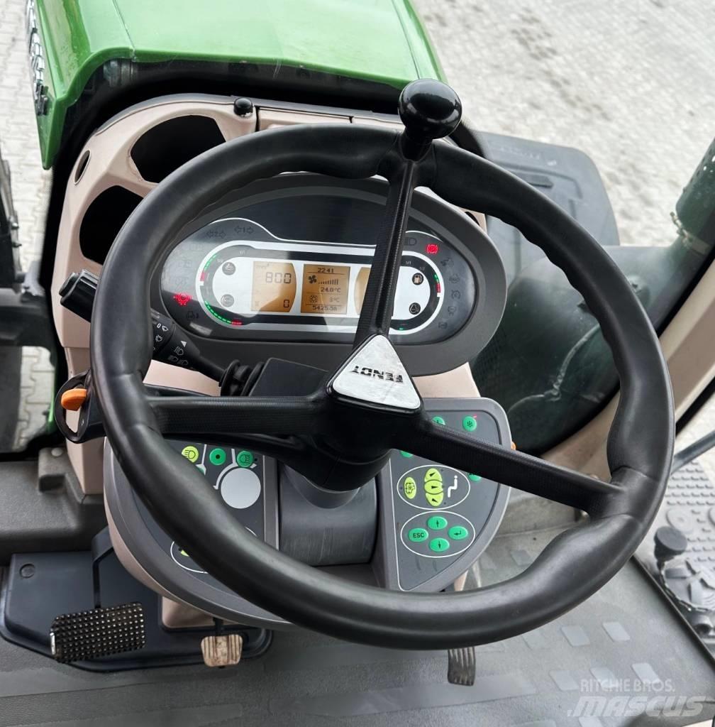 Fendt 826 Profi Traktorit