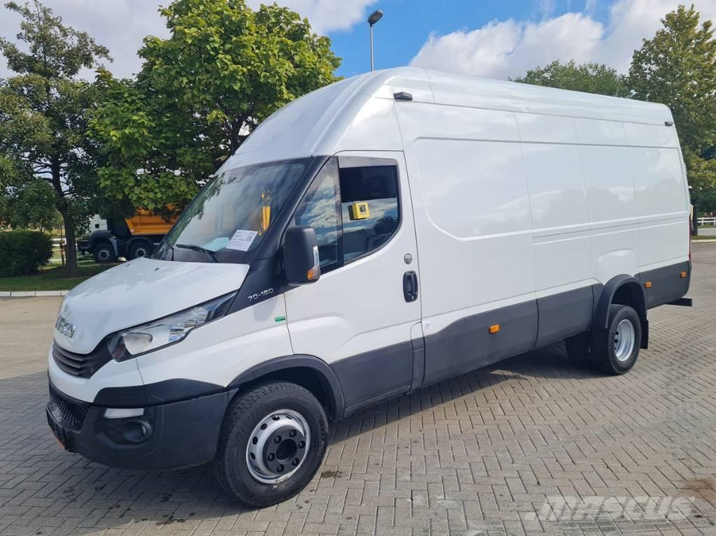 Iveco 70C 18 D brief Minibussit