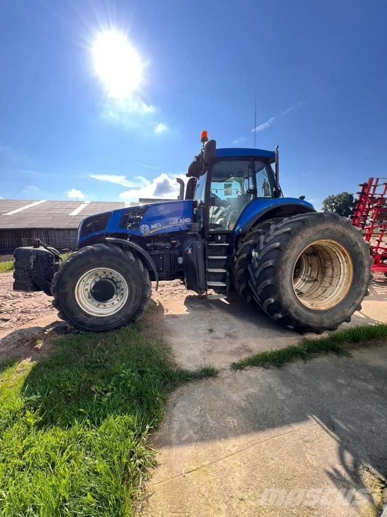 New Holland T8.360 Traktorit