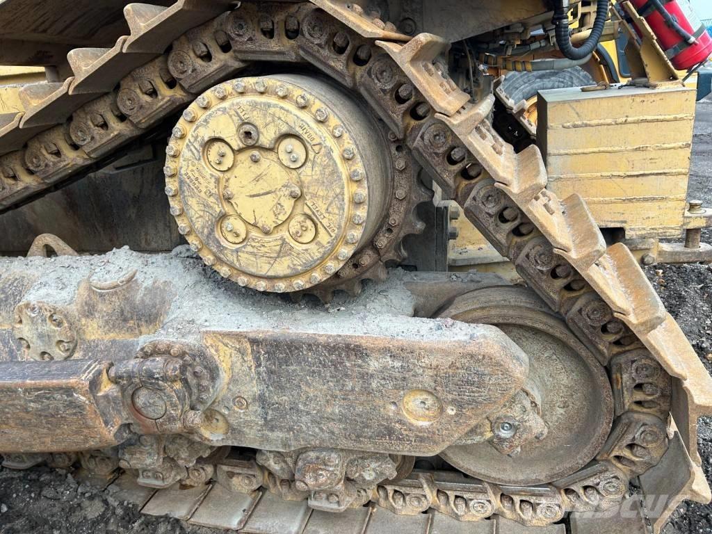 CAT D 8 N Telaketjupuskutraktorit