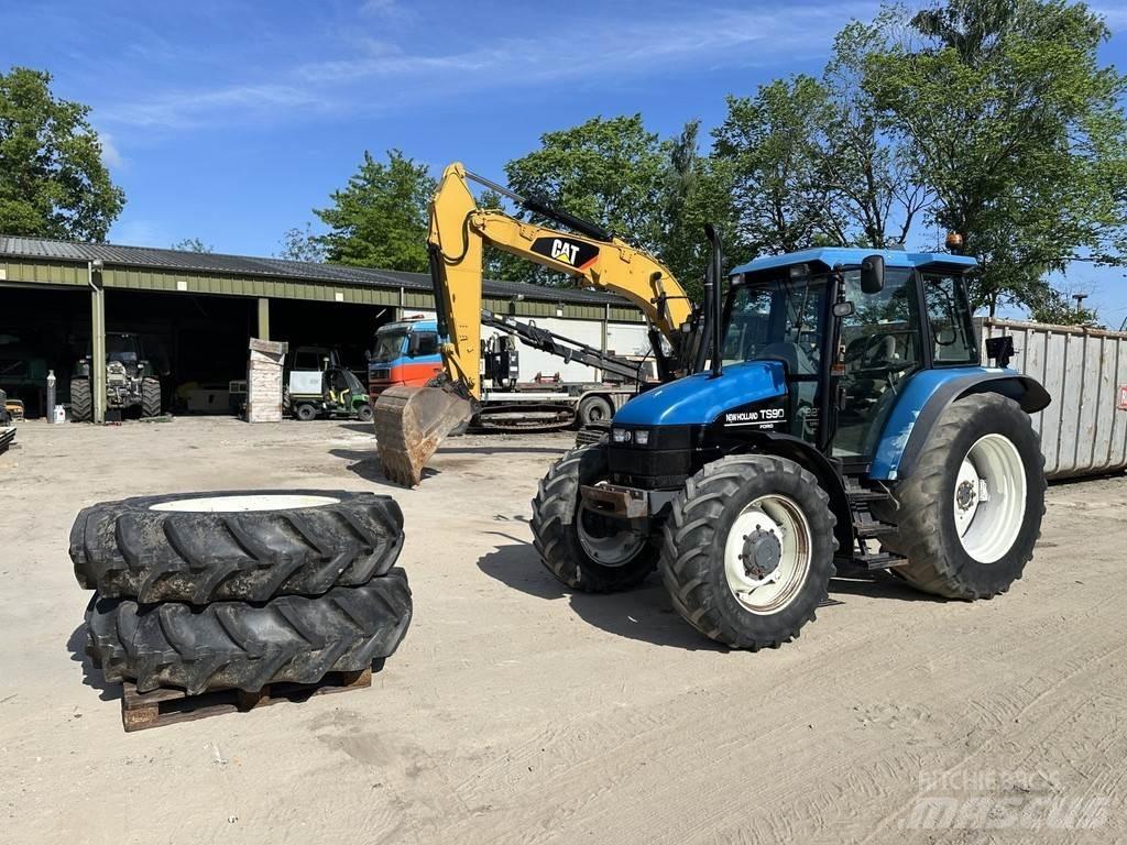 New Holland TS 90 Traktorit