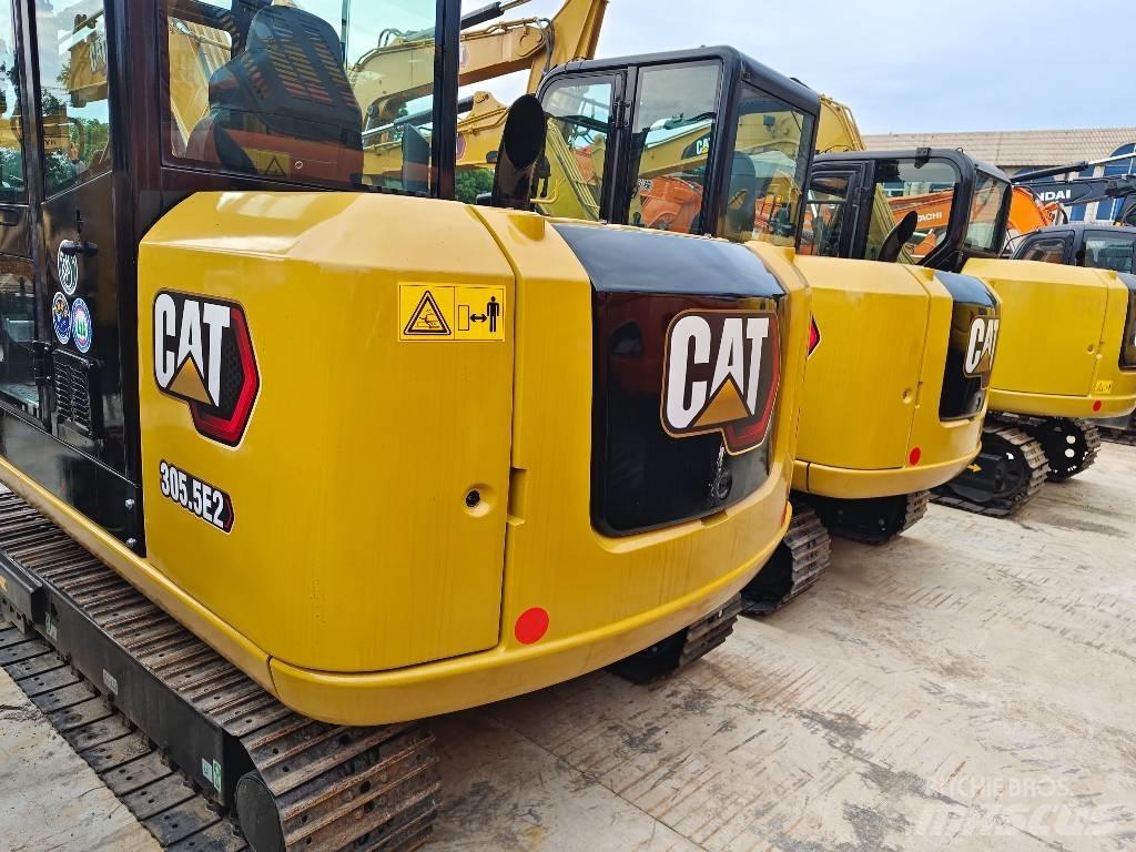 CAT 305.5 E2 Minikaivukoneet < 7t
